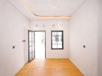 Rumah LB 156 Hadap Timur 5 Menit ke Mall Cinere Depok J-50508