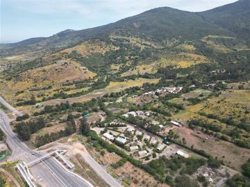 Casa en Venta en Sector Pucalán, camino Nogales