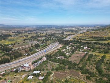 Casa en Venta en Sector Pucalán, camino Nogales