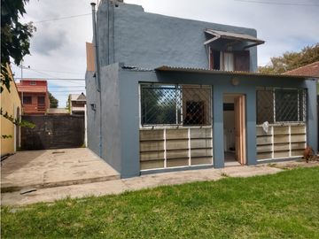 VENTA CHALET EN PUNTA MOGOTES