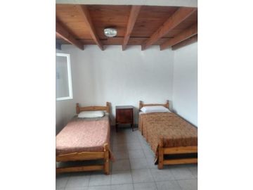 VENTA CHALET EN PUNTA MOGOTES