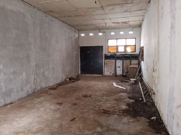 Di Sewakan Gudang 3 Blok 1 Lantai di Jl. Ciroyom Bandung