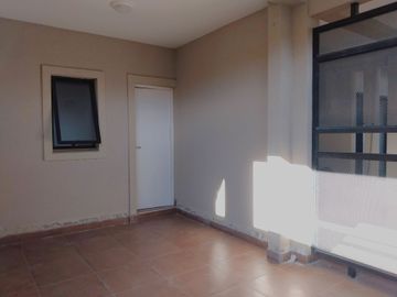 DUPLEX VENTA 3 DORMITORIOS Bº GRAND BOURG