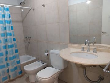 DUPLEX VENTA 3 DORMITORIOS Bº GRAND BOURG