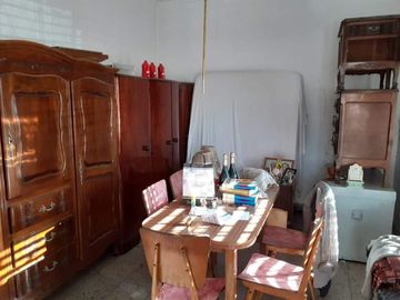 Casa Fondo en venta en Lanus Oeste