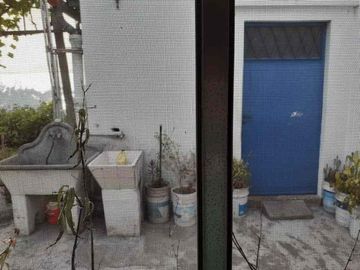Casa Fondo en venta en Lanus Oeste