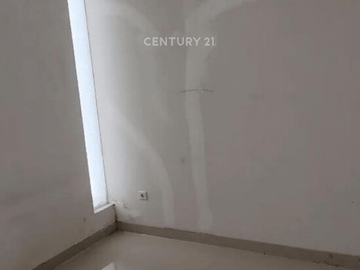 Ruko Savoy Strategis 2 Lantai 3 KT 2 KM Di JGC Jakarta Timur