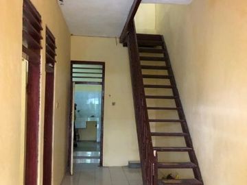 Dijual Rumah Bangunan 2 Lantai di Jl. Gubeng Kertajaya, Surabaya