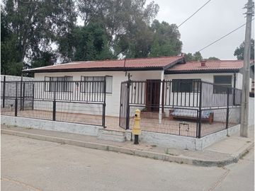 SE VENDE CASA EN VILLA ALEMANA