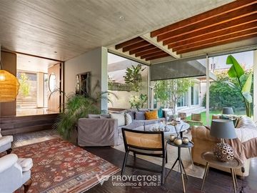 Casa en venta de 4 dorm. en Las Condes