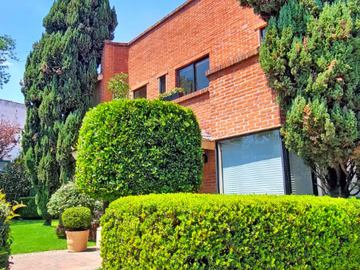 Casa en venta en Lomas de Chapultepec con 985m2 de terreno