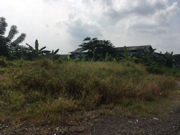 Tanah di kawasan Industri Gatot Subroto