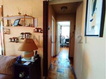 VENTA DE CASA EN GRAN TERRENO 900 MTS