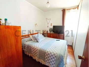 VENTA DE CASA EN GRAN TERRENO 900 MTS