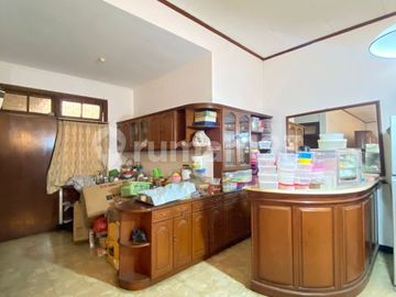 Rumah 1 Lantai Posisi Hook di Cinere - Luas Tanah 857 M2 Lokasi Strategis