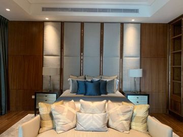 Dijual Penthouse Apartemen Regent Residences 4BR 510 Sqm TERMURAH Rp 36.465.000.000,- PRIVATE POOL CONTACT: 08777889----