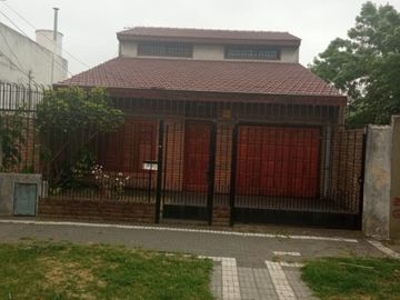 Casa en venta en Lanus Este