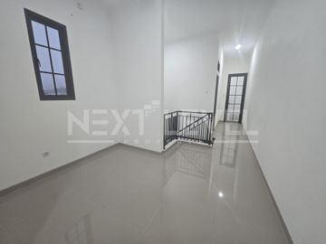 Rumah 2 lantai di jatiasih 600 jt-an Gratis biaya biaya