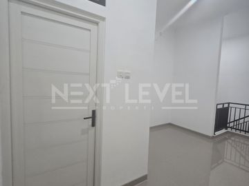 Rumah 2 lantai di jatiasih 600 jt-an Gratis biaya biaya