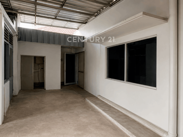 Ruko Strategis Di Pusat Bisnis Kota Wonosari