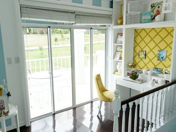 FULLY FURNISHED READY FOR OCCUPANCY HOME IN STA. ROSA