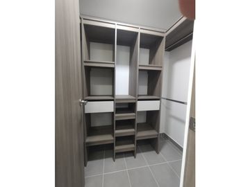 Apartamento en venta en Aves María Sabaneta