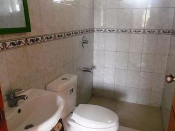 Three Bedroom House for Rent in Hensonville Angeles City Near SM Clark
