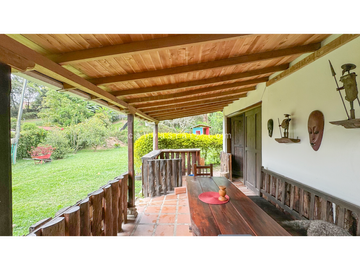 Venta de Casa Campestre Independiente Marinilla