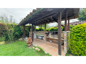Venta de Casa Campestre Independiente Marinilla