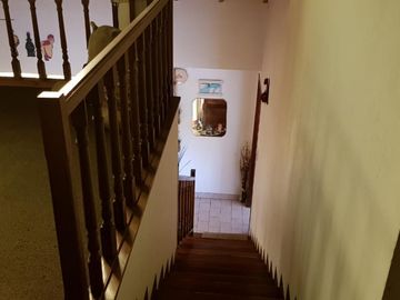 CHALET DE 6 AMBIENTES
