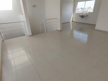 SE VENDE HERMOSA CASA