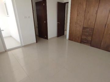 SE VENDE HERMOSA CASA
