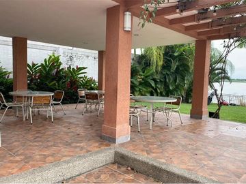 departamento de venta con vista al rio Samborondón