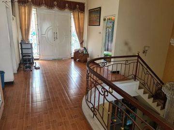 Rumah Purimas Hadap Utara, Strategis Listrik 5500wt Rpadm
