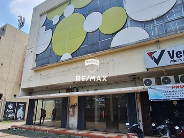 WTS – 3 Ruko Gandeng Dot Com Gading Serpong. Harga 10.5 M ( Nett)