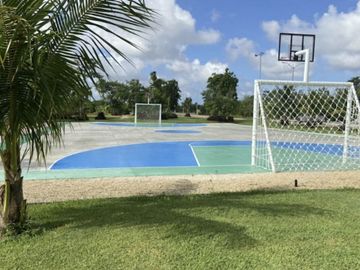 Casa con alberca privada, doble altura, pisos de mármol, Residencial Rio