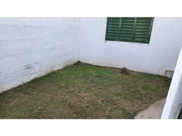 Vendo Casa 2 dor + 2 deptos independientes en Argüello