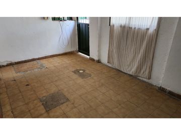 Vendo Casa 2 dor + 2 deptos independientes en Argüello