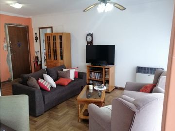 VENTA DEPARTAMENTO 2 AMBIENTES EXCELENTE FRENTE AL MAR VISTA PANOR.