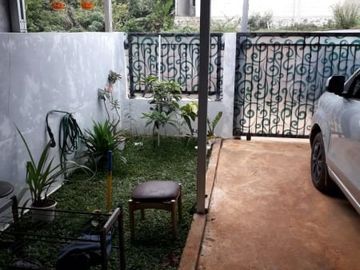 Rumah Cluster, Siap Huni, di Bedahan, Sawangan, Depok