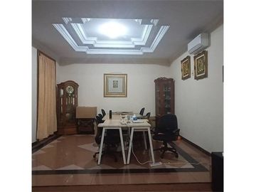 Di jual rumah mewah dekat rumah sakit di Gandul Cinere