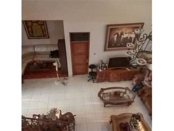Di jual rumah mewah dekat rumah sakit di Gandul Cinere