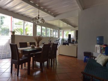 Rumah Bintaro Sektor 4 Lokasi Strategis Tanah Luas