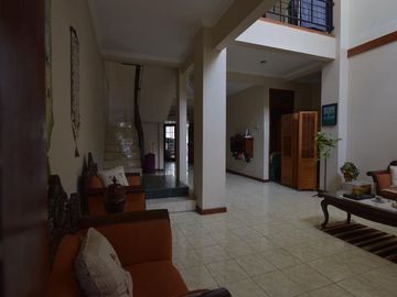 Rumah Bintaro Sektor 4 Lokasi Strategis Tanah Luas