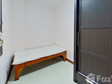 Luxurious's beach front community house