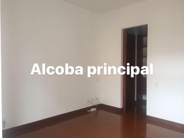 apartamento en arriendo en el nogal. Cod A261155