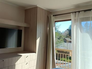 Casa en venta de 4D-3B Los Alerces de Alicura, Pucón
