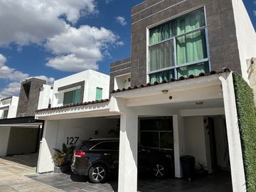 CUMBRES DEL LAGO JURIQUILLA QUERETARO CASA VENTA 5 RECAMARAS $8,500,000 MXN (SM