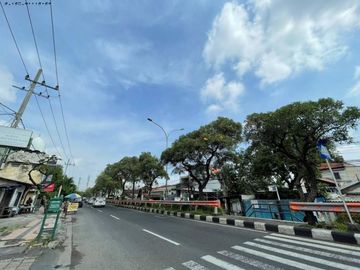 RUKO + TANAH (EX INDOMARET) NOL JALAN RAYA KEMBAR BANYU URIP
