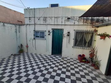 Casa en venta en Remedios de Escalada Este